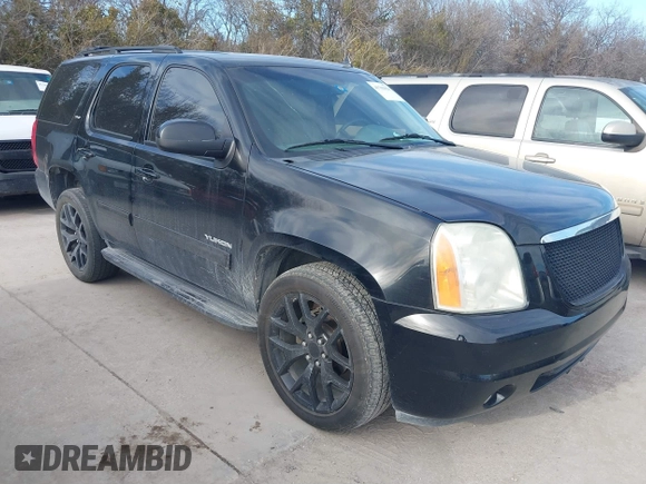 2012 GMC Yukon SLT with VIN 1GKS2CE06CR150096, listed as a IAAI auction lot 41703820 with 308,958 mi miles. Bid and sale history available at carsss.com. Image 1.