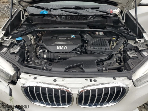 2017 BMW X1 xDrive28i with VIN WBXHT3C38H5F70088, listed as a Copart auction lot 50447715 with 119,649 mi miles and Clean Title. Bid and sale history available at carsss.com. Image 12.