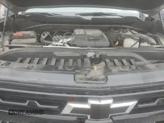2024 Chevrolet Silverado 1500 LT Trail Boss with VIN 3GCUDFE85RG145776, listed as a Copart auction lot 51293175 with 20,719 mi miles and Salvage Title. Bid and sale history available at DreamBid. Image 11.