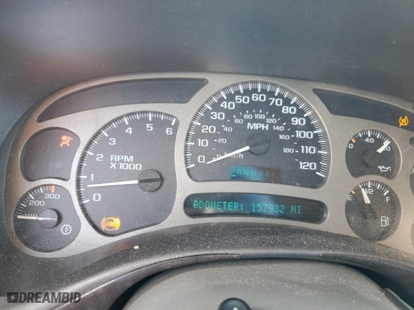 2005 GMC Yukon Denali with VIN 1GKEK63U55J190594, listed as a Copart auction lot 71193854 with 157,932 mi miles and Salvage Title. Bid and sale history available at carsss.com. Image 9.
