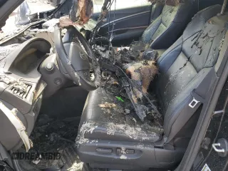 2017 Acura MDX z VIN 5FRYD4H3XHB041633, wystawiony jako Copart lot #55994175 z przebiegiem Nie podano mil oraz Szkoda całkowita • Salvage title. Historia ofert i sprzedaży dostępna na DreamBid. Obrazek 7.