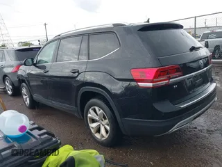 2018 Volkswagen Atlas SE с VIN 1V2CR2CA8JC566036, выставлен на аукционе IAAI как лот 42122613 с пробегом 89 691 миль миль и . История ставок и продаж доступна на DreamBid. Изображение 3.