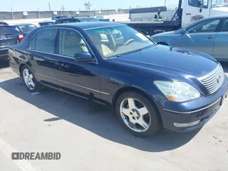 2006 Lexus LS 430 with VIN JTHBN36F365047847, listed as a IAAI auction lot 42095250 with 177,101 mi miles. Bid and sale history available at carsss.com. Image 1.
