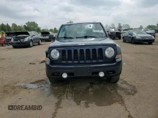 2015 Jeep Patriot Latitude with VIN 1C4NJRFB8FD366581, listed as a Copart auction lot 56221585 with 171,009 mi miles and Salvage title. Bid and sale history available at DreamBid. Image 14.