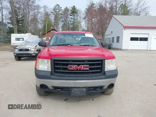 2007 GMC Sierra 1500 SLE1 z VIN 1GTEK19C17E503598, wystawiony jako IAAI lot #42088438 z przebiegiem 222 382 mil mil oraz . Historia ofert i sprzedaży dostępna na DreamBid. Obrazek 13.