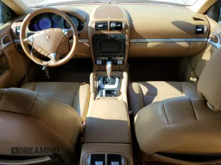 2004 Porsche Cayenne with VIN WP1AA29P24L003091, listed as a Copart auction lot 68691604 with 329,920 mi miles and Clean Title. Bid and sale history available at carsss.com. Image 8.
