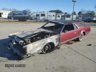 1977 Lincoln Continental z VIN 7Y89S829453, wystawiony jako Copart lot #89298145 z przebiegiem Nie podano mil oraz Nie do naprawy • Non repairable. Historia ofert i sprzedaży dostępna na DreamBid. Obrazek 1.