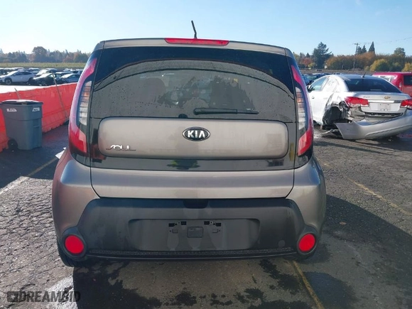 2016 Kia Soul with VIN KNDJN2A29G7348544, listed as a IAAI auction lot 40767628 with NaN miles. Bid and sale history available at carsss.com. Image 17.