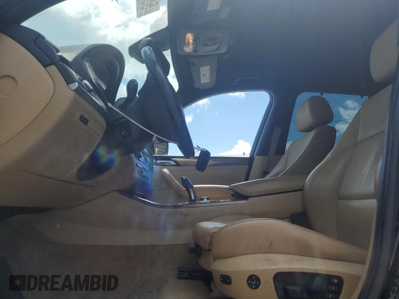 2013 BMW X3 xDrive28i with VIN 5UXWX9C54D0A32782, listed as a Copart auction lot 55634145 with 179,528 mi miles and Clean Title. Bid and sale history available at DreamBid. Image 7.