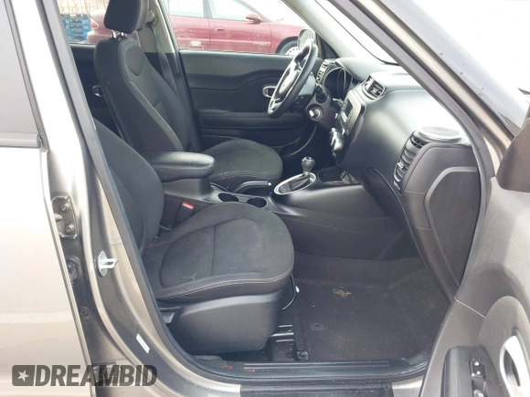 2014 Kia Soul with VIN KNDJN2A26E7051292, listed as a IAAI auction lot 41481848 with 127,273 mi miles. Bid and sale history available at carsss.com. Image 5.