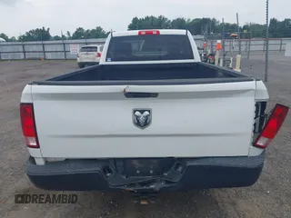 2015 Ram 1500 Tradesman z VIN 3C6JR6DT4FG651855, wystawiony jako IAAI lot #42286054 z przebiegiem 119 894 mil mil oraz . Historia ofert i sprzedaży dostępna na DreamBid. Obrazek 17.