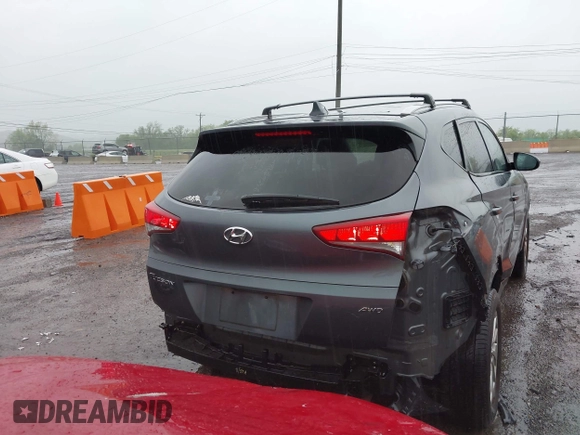 2018 Hyundai Tucson SEL with VIN KM8J3CA4XJU640429, listed as a IAAI auction lot 42063900 with 124,844 mi miles. Bid and sale history available at carsss.com. Image 16.