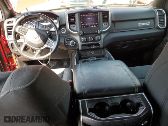 2020 Ram 1500 Big Horn z VIN 1C6SRFBT6LN201358, wystawiony jako Copart lot #53646715 z przebiegiem 84 822 mil mil oraz Szkoda całkowita • Salvage title. Historia ofert i sprzedaży dostępna na DreamBid. Obrazek 8.
