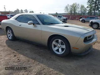 2013 Dodge Challenger SXT z VIN 2C3CDYAG7DH679444, wystawiony jako IAAI lot #41855484 z przebiegiem 158 741 mil mil oraz . Historia ofert i sprzedaży dostępna na DreamBid. Obrazek 1.