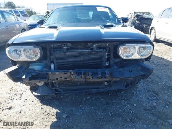 2012 Dodge Challenger SXT Plus with VIN 2C3CDYAG3CH196337, listed as a IAAI auction lot 41661921 with 162,490 mi miles. Bid and sale history available at carsss.com. Image 6.
