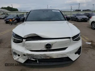 2022 Volvo C40 Recharge Pure Electric Ultimate with VIN YV4ED3GB6N2000581, listed as a Copart auction lot 57756094 with 18,060 mi miles and Salvage Title. Bid and sale history available at carsss.com. Image 5.