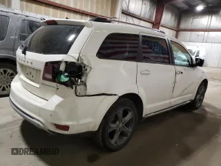 2015 Dodge Journey Crossroad with VIN 3C4PDDGGXFT748991, listed as a Copart auction lot 47484915 with 124,367 mi miles and Salvage Title. Bid and sale history available at carsss.com. Image 3.