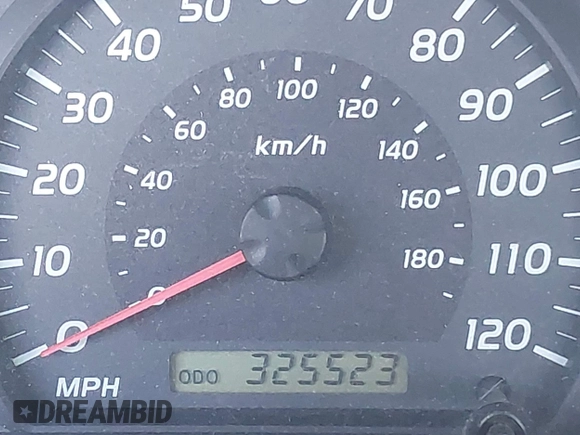 2006 Toyota Tundra SR5 with VIN 5TBET34196S519709, listed as a IAAI auction lot 41880138 with 325,523 mi miles. Bid and sale history available at carsss.com. Image 7.