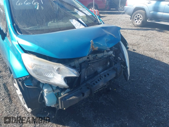2014 Nissan Note SV with VIN 3N1CE2CP2EL426661, listed as a IAAI auction lot 41665915 with 59,873 mi miles and . Bid and sale history available at DreamBid. Image 17.