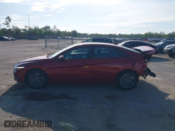 2024 Hyundai Elantra SEL with VIN KMHLM4DG3RU771313, listed as a IAAI auction lot 42389812 with 11,748 mi miles and . Bid and sale history available at DreamBid. Image 15.