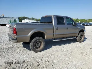 2003 Ford F-350 XL with VIN 1FTSW31F63EA39632, listed as a Copart auction lot 52947705 with 372,288 mi miles and Salvage title. Bid and sale history available at DreamBid. Image 3.