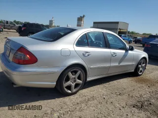 2009 Mercedes-Benz E Luxury 3.5L with VIN WDBUF87X19B402739, listed as a Copart auction lot 55672495 with 210,468 mi miles and Clean Title. Bid and sale history available at carsss.com. Image 3.