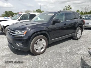 2019 Volkswagen Atlas SEL Premium z VIN 1V2NR2CA8KC542491, wystawiony jako Copart lot #59772525 z przebiegiem 126 997 mil mil oraz Czysty tytuł • Clean title. Historia ofert i sprzedaży dostępna na DreamBid. Obrazek 1.