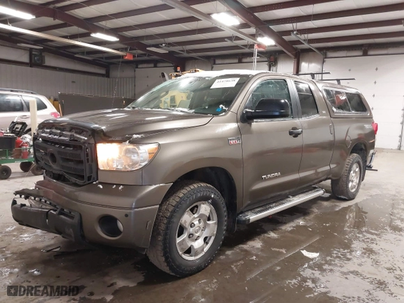 2013 Toyota Tundra 4WD Truck with VIN 5TFUY5F11DX276529, listed as a IAAI auction lot 41478638 with 131,197 mi miles. Bid and sale history available at carsss.com. Image 18.