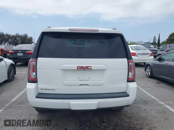 2017 GMC Yukon SLT with VIN 1GKS2BKC9HR125757, listed as a IAAI auction lot 42034182 with 72,333 mi miles. Bid and sale history available at carsss.com. Image 16.