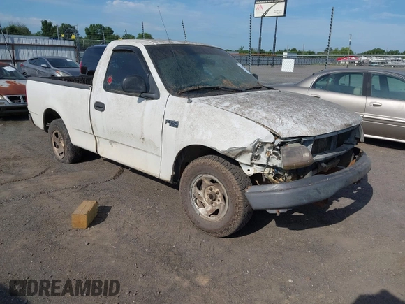 2003 Ford F-150 XL with VIN 2FTRF17223CB06076, listed as a IAAI auction lot 42616706 with 399,659 mi miles and . Bid and sale history available at DreamBid. Image 1.