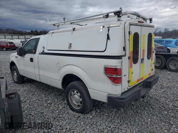 2013 Ford F-150 XL with VIN 1FTMF1EM3DKE13011, listed as a Copart auction lot 86496544 with 171,893 mi miles and Clean title. Bid and sale history available at DreamBid. Image 2.