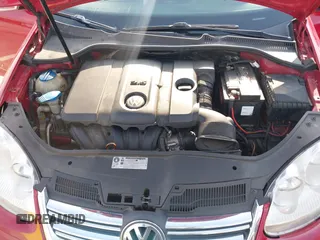 2010 Volkswagen Jetta Sedan S with VIN 3VWJZ7AJ9AM053897, listed as a IAAI auction lot 40300970 with 249,537 mi miles. Bid and sale history available at carsss.com. Image 10.