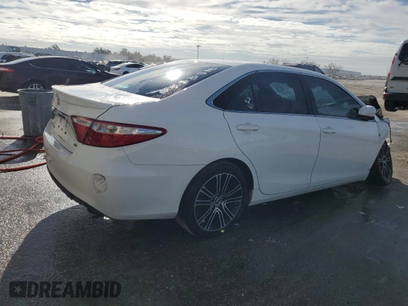 2017 Toyota Camry XLE with VIN 4T1BF1FK9HU729264, listed as a Copart auction lot 42758345 with 128,080 mi miles and Salvage Title. Bid and sale history available at DreamBid. Image 3.