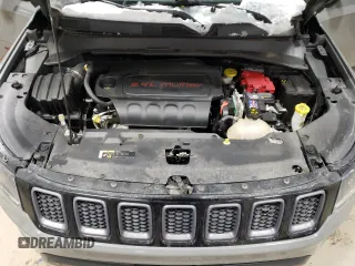 2020 Jeep Compass Trailhawk with VIN 3C4NJDDB0LT215553, listed as a Copart auction lot 45045165 with 90,702 mi miles and Salvage Title. Bid and sale history available at carsss.com. Image 13.