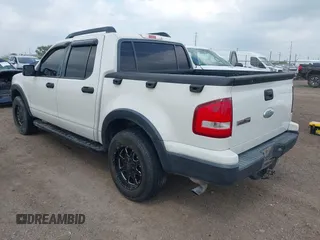 2008 Ford Explorer Sport Trac XLT with VIN 1FMEU31E28UB16354, listed as a IAAI auction lot 42216513 with 221,556 mi miles and . Bid and sale history available at DreamBid. Image 3.