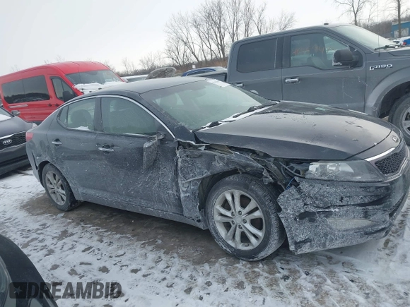 2013 Kia Optima EX with VIN 5XXGN4A72DG143975, listed as a IAAI auction lot 41385803 with 216,203 mi miles. Bid and sale history available at carsss.com. Image 13.