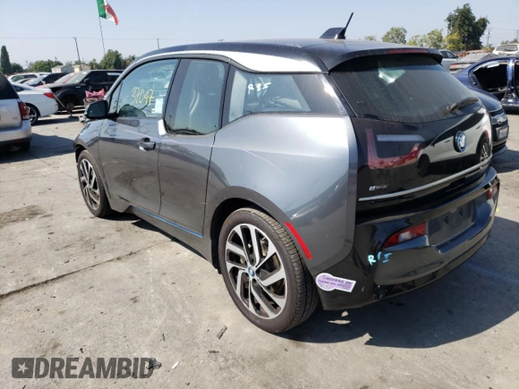 2018 BMW i3 with VIN WBY7Z4C58JVD97028, listed as a Copart auction lot 61591482 with 37,047 mi miles. Bid and sale history available at carsss.com. Image 3.