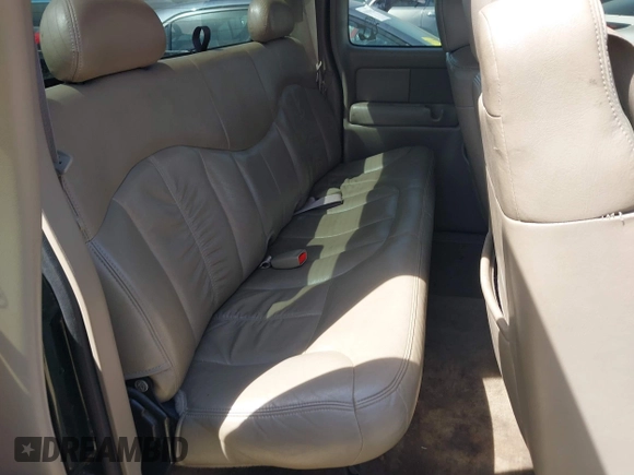 2001 Chevrolet Silverado 1500 LS with VIN 2GCEC19T311143952, listed as a IAAI auction lot 42053727 with 299,273 mi miles and . Bid and sale history available at DreamBid. Image 8.