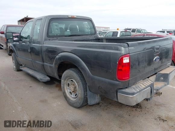 2016 Ford F-250 XLT z VIN 1FT7X2A65GEA40452, wystawiony jako IAAI lot #41522578 z przebiegiem 135 711 mil mil oraz . Historia ofert i sprzedaży dostępna na DreamBid. Obrazek 3.