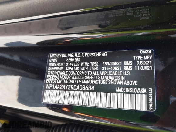 2024 Porsche Cayenne with VIN WP1AA2AY2RDA03634, listed as a IAAI auction lot 41746198 with 5,913 mi miles and . Bid and sale history available at DreamBid. Image 9.