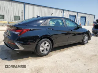 2024 Hyundai Elantra SE with VIN KMHLL4DGXRU743141, listed as a Copart auction lot 68490424 with 3,517 mi miles and Clean Title. Bid and sale history available at DreamBid. Image 3.