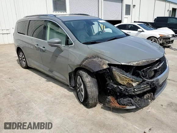 2021 Chrysler Pacifica Hybrid Touring L with VIN 2C4RC1L73MR603162, listed as a Copart auction lot 51253685 with Not provided miles and Salvage title. Bid and sale history available at DreamBid. Image 11.