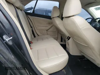 2010 Volkswagen Jetta Limited Edition с VIN 3VWAZ7AJ1AM107144, выставлен на аукционе Copart как лот 59029925 с пробегом 144 849 миль миль и Списание • Salvage title. История ставок и продаж доступна на DreamBid. Изображение 10.