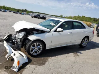 2011 Mercedes-Benz E 350 Luxury z VIN WDDHF5GB2BA402613, wystawiony jako Copart lot #53208975 z przebiegiem 122 049 mil mil oraz Szkoda całkowita • Salvage title. Historia ofert i sprzedaży dostępna na DreamBid. Obrazek 1.