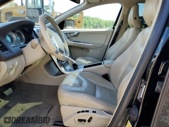 2012 Volvo XC60 3.0L with VIN YV4902DZ3C2262810, listed as a Copart auction lot 57364495 with 185,211 mi miles and Clean title. Bid and sale history available at DreamBid. Image 7.