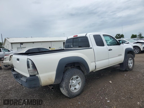 2014 Toyota Tacoma PreRunner with VIN 5TFTX4GN5EX034712, listed as a Copart auction lot 62173035 with 139,379 mi miles and Salvage title. Bid and sale history available at DreamBid. Image 3.