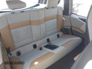 2017 BMW i3 z VIN WBY1Z8C37HV895319, wystawiony jako IAAI lot #42005859 z przebiegiem 84 271 mil mil oraz . Historia ofert i sprzedaży dostępna na DreamBid. Obrazek 8.