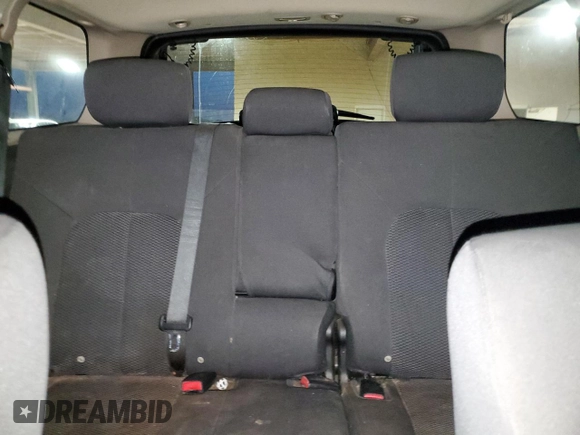 2007 Mitsubishi Endeavor LS with VIN 4A4MM21S67E031406, listed as a Copart auction lot 83796144 with 318,246 mi miles and Salvage Title. Bid and sale history available at carsss.com. Image 10.