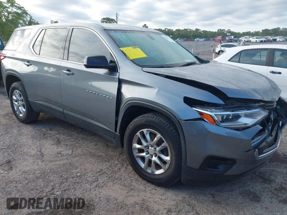 2020 Chevrolet Traverse LS z VIN 1GNERFKW2LJ276394, wystawiony jako IAAI lot #42167725 z przebiegiem 55 975 mil mil oraz . Historia ofert i sprzedaży dostępna na DreamBid. Obrazek 1.