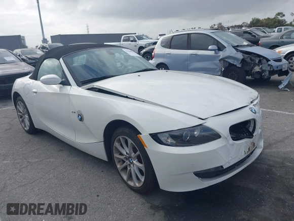 2007 BMW Z4 3.0i with VIN 4USBU33517LW70973, listed as a IAAI auction lot 42350022 with 159,207 mi miles and . Bid and sale history available at DreamBid. Image 1.